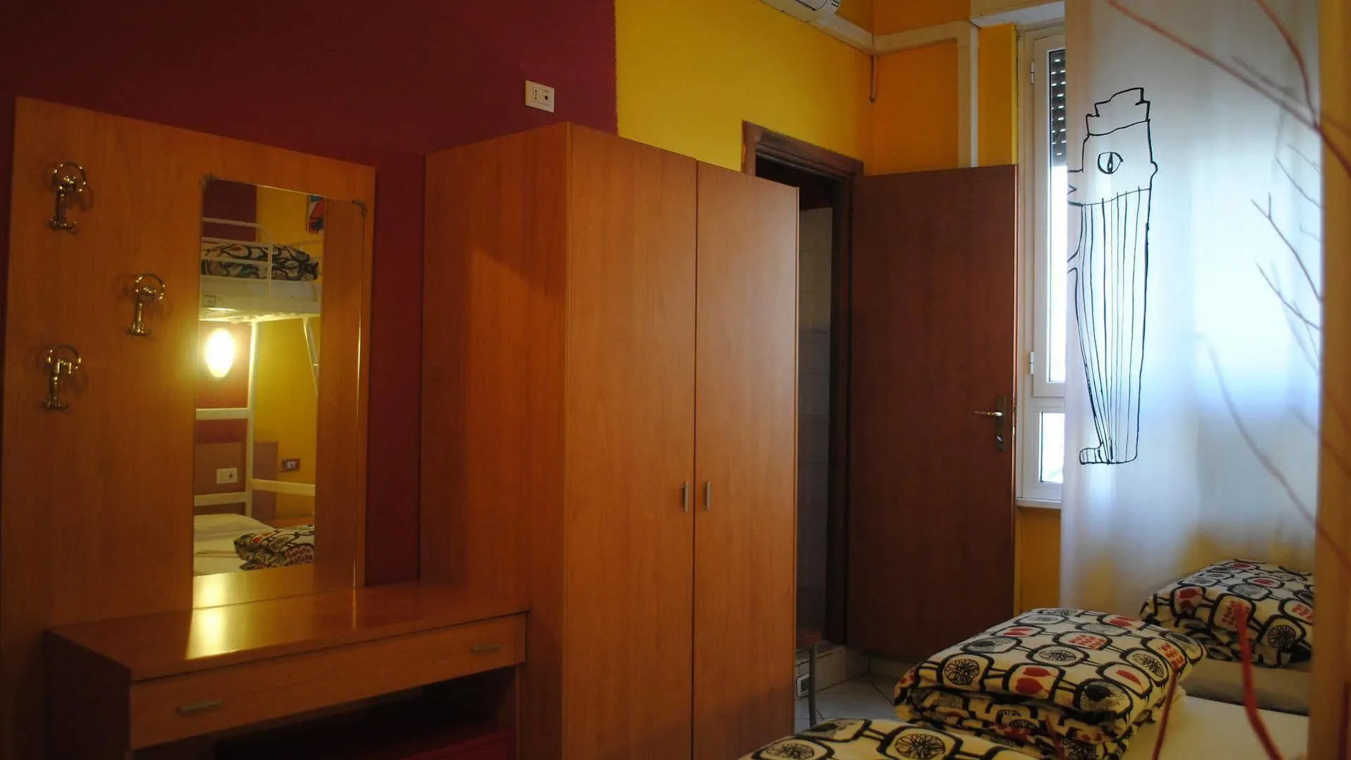 Ciak Hostel Roma 3*,  Italia