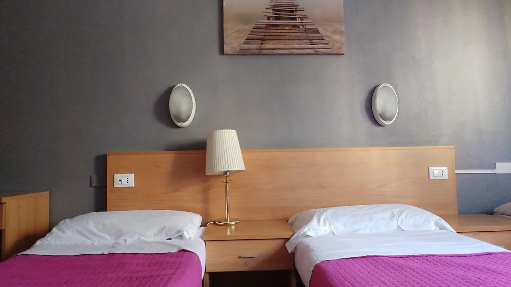 Ciak Hostel 罗马 0*,